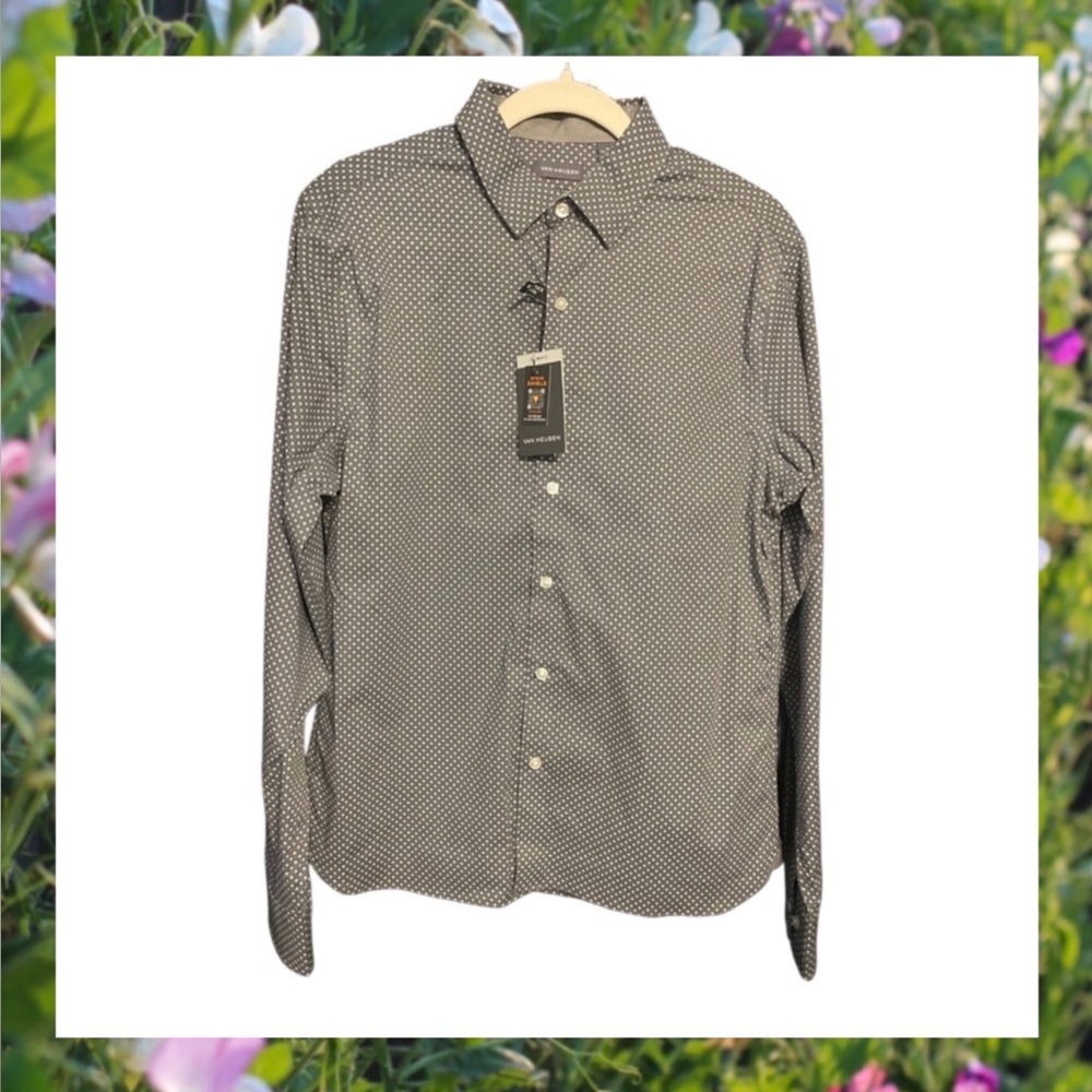VAN HEUSEN Gray Button-Down Shirt. Slim Fit Medium 15-15.5 NWT